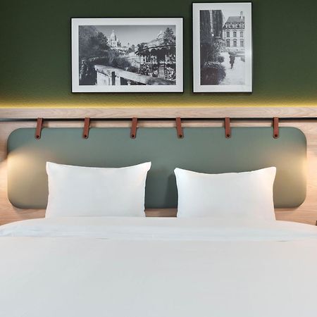 Hotel Campanile Paris Ouest - Boulogne Exterior foto