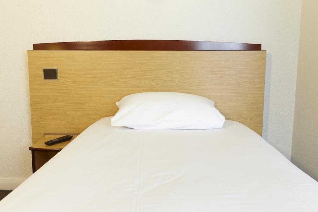 Hotel Campanile Paris Ouest - Boulogne Exterior foto