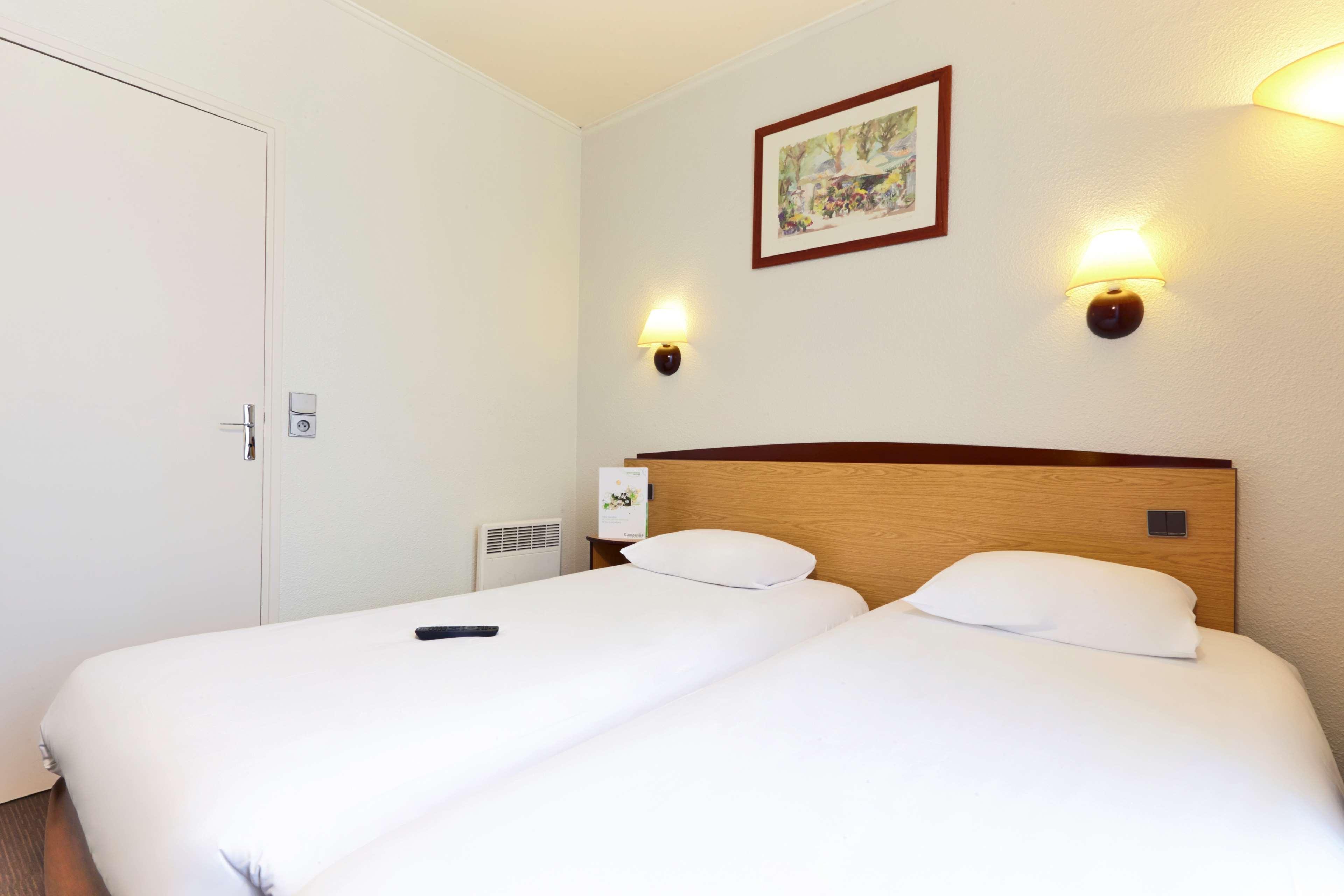 Hotel Campanile Paris Ouest - Boulogne Exterior foto