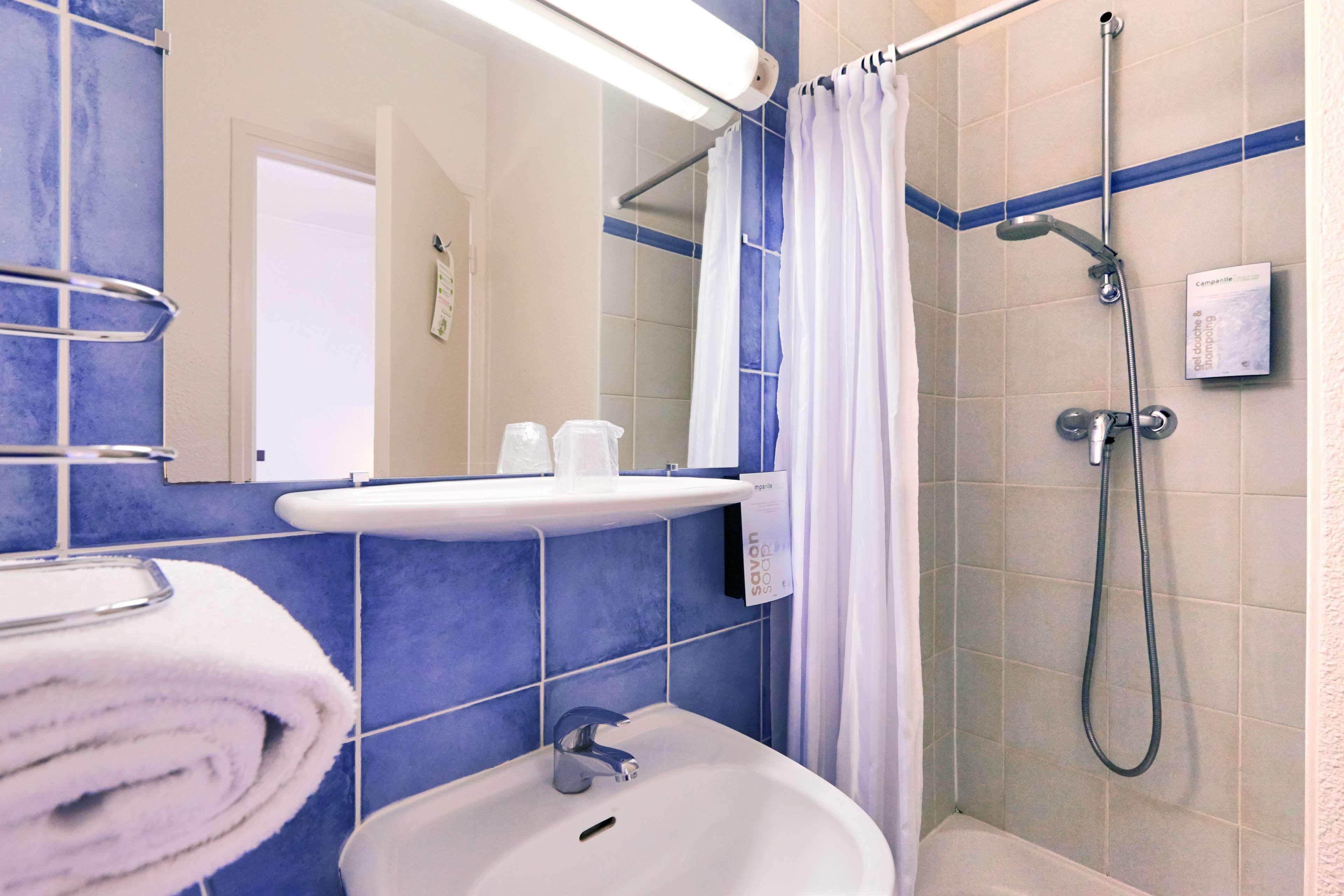 Hotel Campanile Paris Ouest - Boulogne Exterior foto