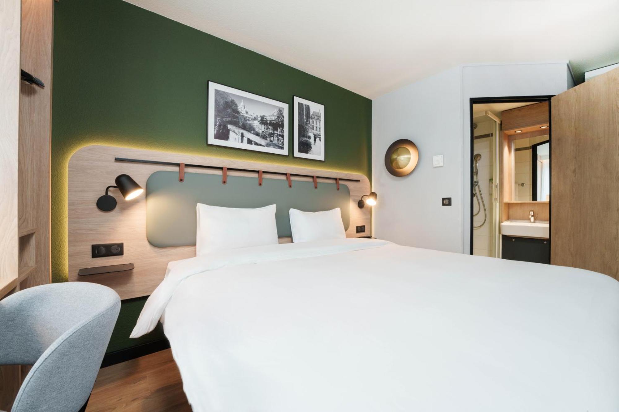 Hotel Campanile Paris Ouest - Boulogne Exterior foto