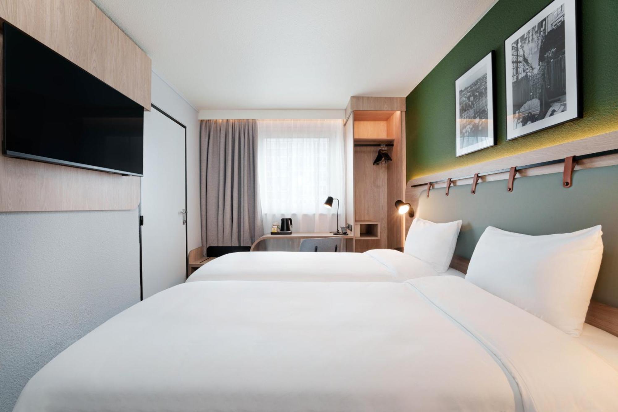 Hotel Campanile Paris Ouest - Boulogne Exterior foto
